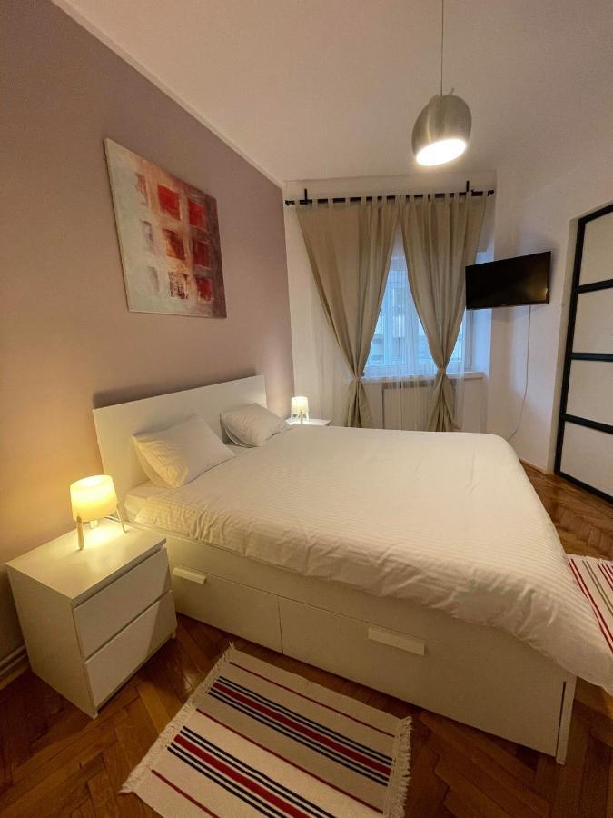 Interbellic Flat Apartment Bucharest Exterior photo