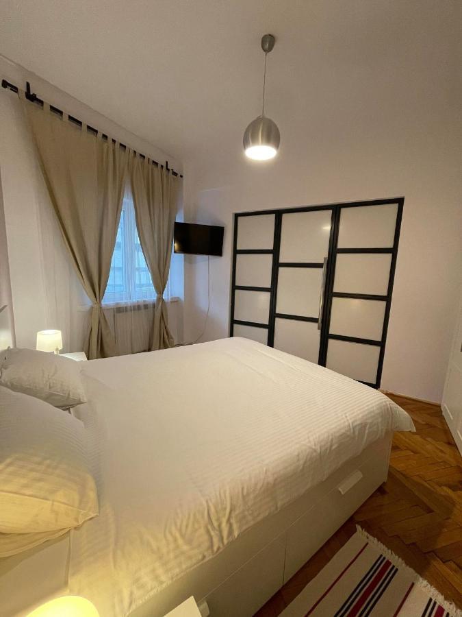 Interbellic Flat Apartment Bucharest Exterior photo